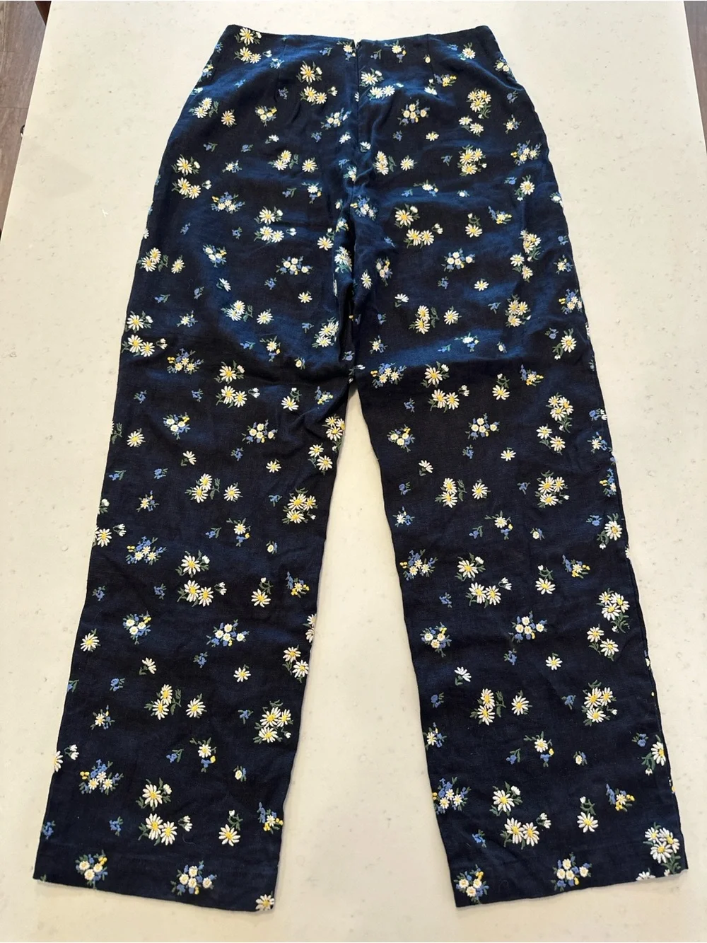 NWOT Reformation Navy Blue Floral Linen Pants Size 0 Cropped Summer Premium